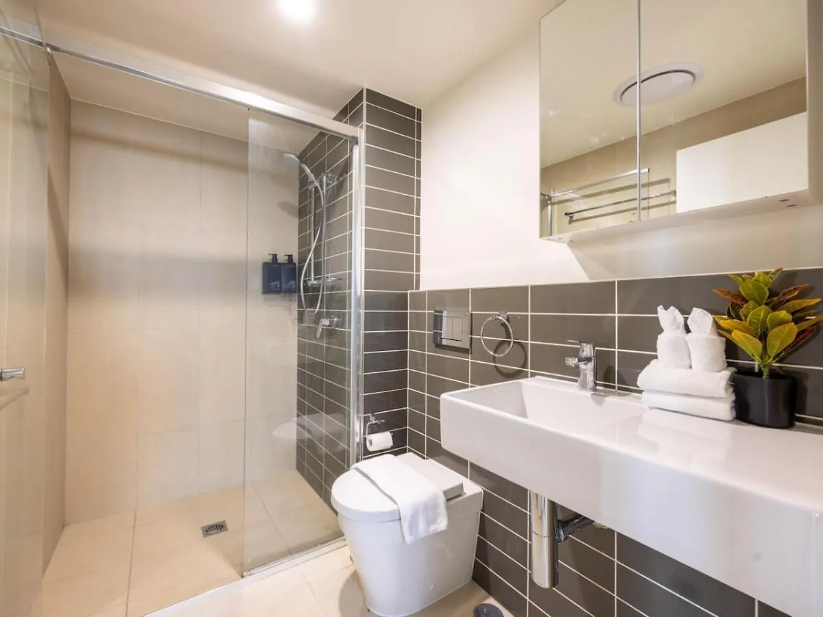 Modern 3Br Riverside Apt W Parking Near Shops And Park Brisbane Lägenhet