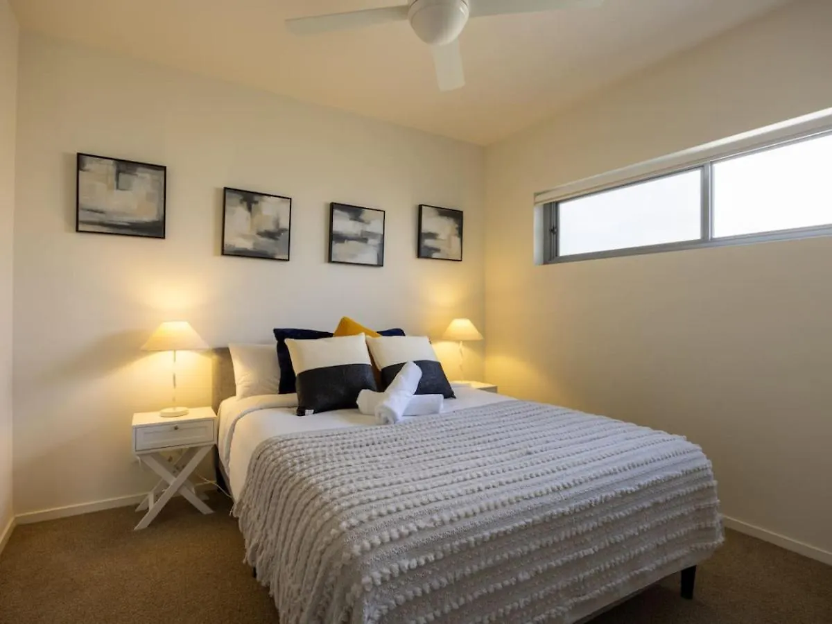 Lägenhet Modern 3Br Riverside Apt W Parking Near Shops And Park Brisbane